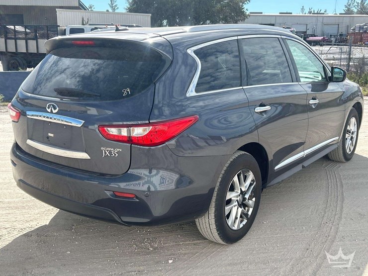 2013-infiniti-jx35-v-suv-image-3