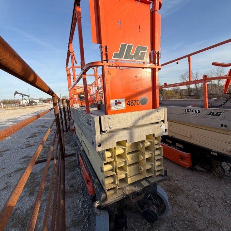 JLG 2630ES