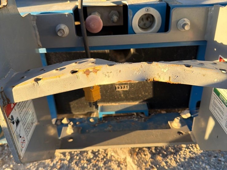 2019-genie-gs4047-image-8