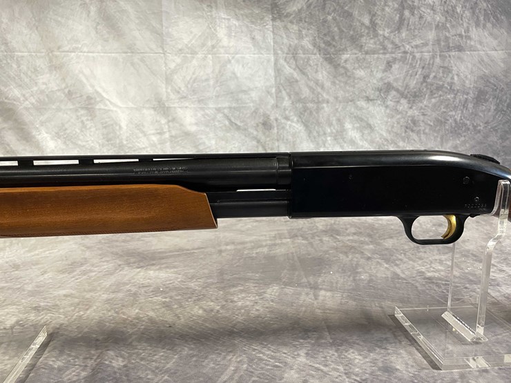 #4055-•-mossberg-500a,-12-ga.-pump-action-shotgun,-sn:-r020033,-(neenah,-wi)-image-10