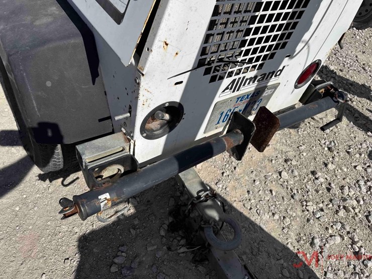 allmand-nite-lite-pro-towable-light-tower-image-9