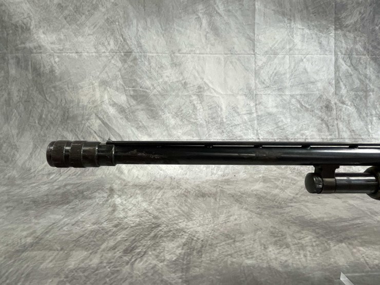 #4057-•-mossberg-model-550,-20-ga.-pump-action-shotgun,-sn:-nsn,-(neenah,-wi)-image-12