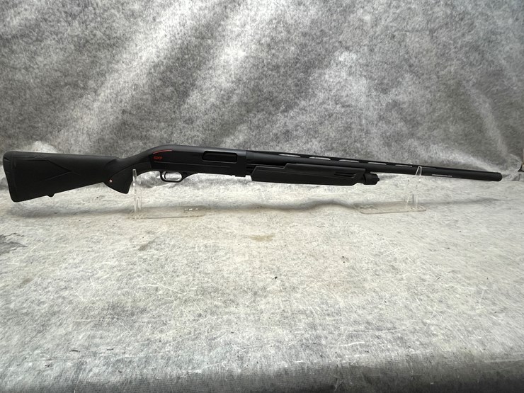 #4516-•-winchester-sxp-12-ga-shotgun,-sn:-12azv40403-(princeton,-mn)-image-1