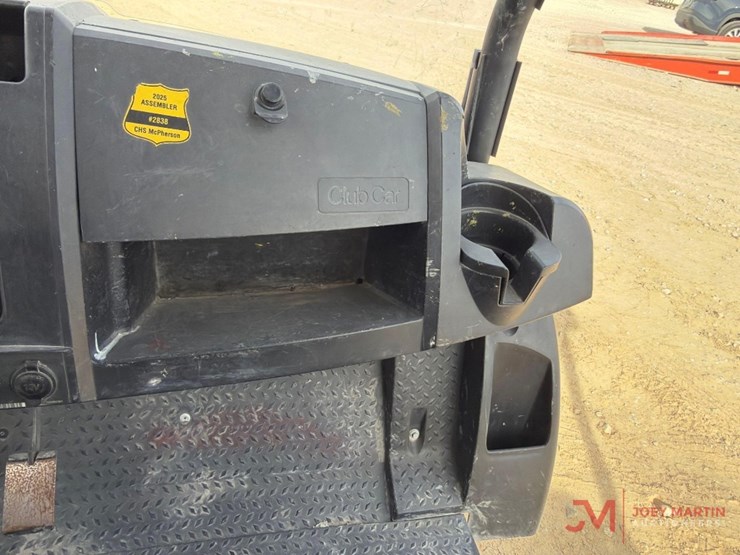 2019-ingersoll-rand-club-car-carry-all-utv-image-18