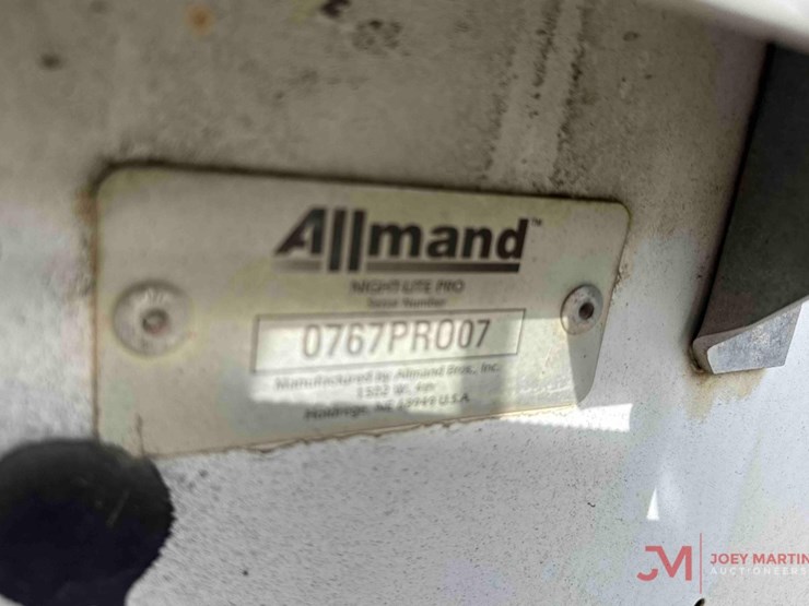 allmand-nite-lite-pro-light-tower-image-12