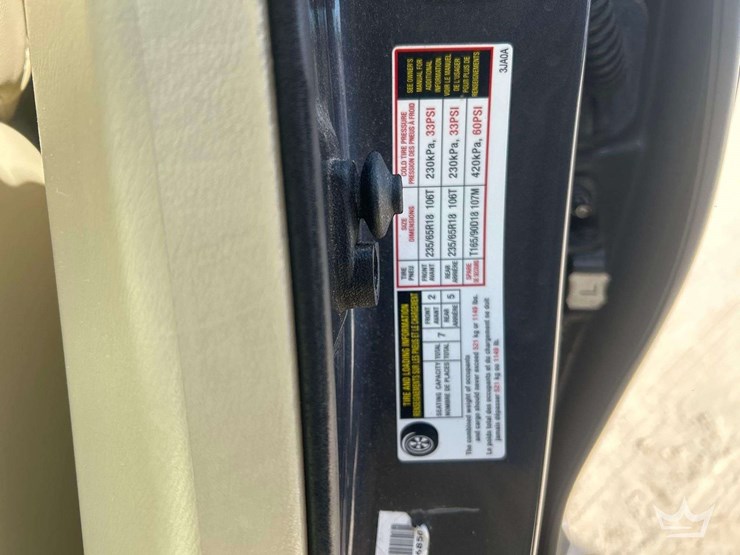 2013-infiniti-jx35-v-suv-image-7