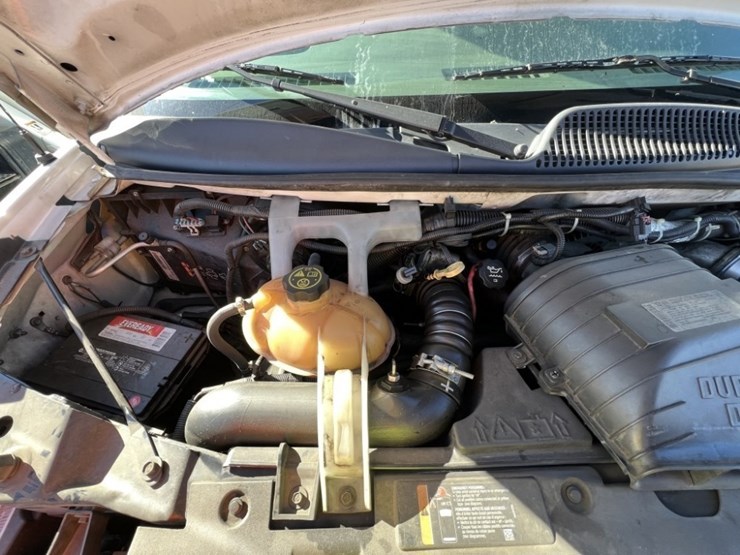 2014-chevrolet-express-paratransit-bus-image-34