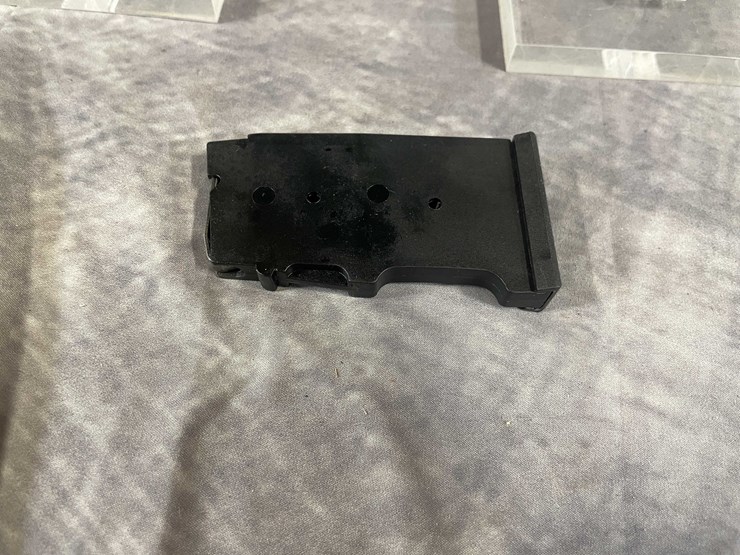 #1182-•-cz512,-22-wmr-semi-auto-rifle,-sn:-c271710,-(neenah,-wi)-image-35