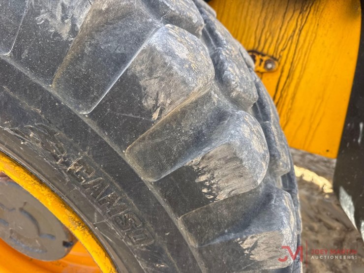 2017-jcb-510-56-image-19