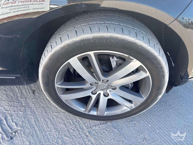 2014-audi-q7-image-26