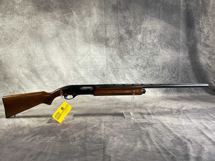 #4056-•-remington-sportsman,-12-ga.-semi-auto-shotgun,-sn:-p057958v,-(neenah,-wi)-image-1
