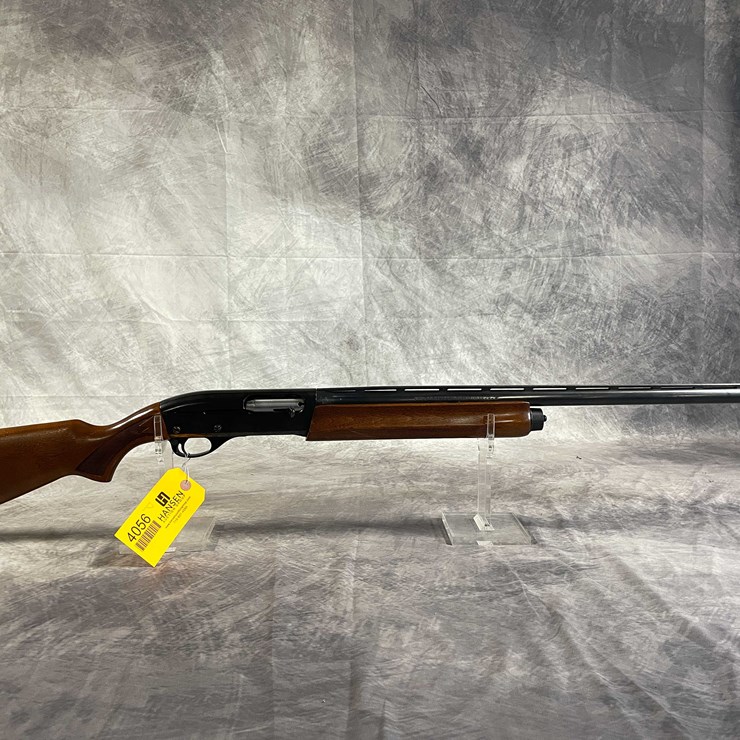 #4056 • Remington Sportsman, 12 Ga. Semi-Auto Shotgun, SN: P057958V, (Neenah, WI)