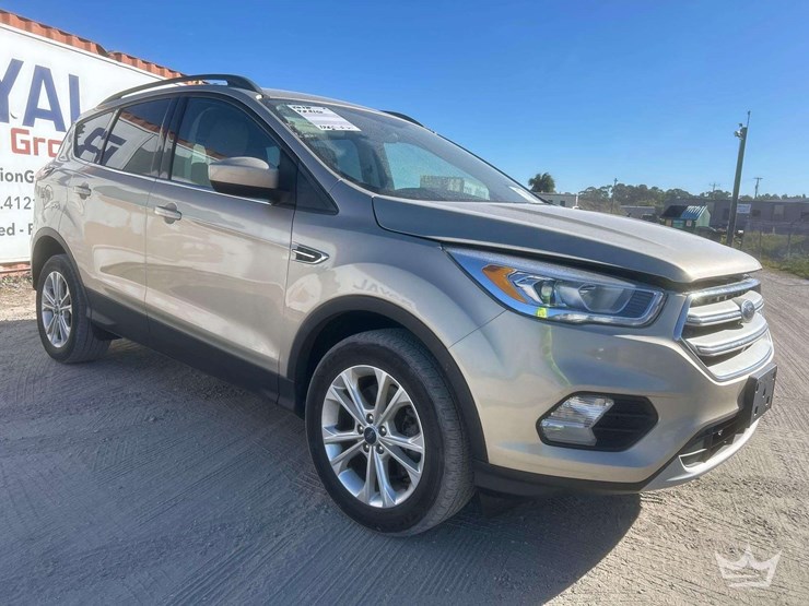 2018-ford-escape-image-2