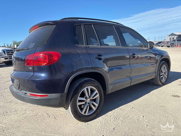 2016-volkswagen-tiguan-image-4