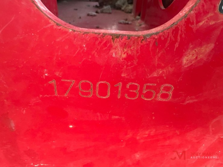 mec-micro-26-electric-scissor-lift-image-13