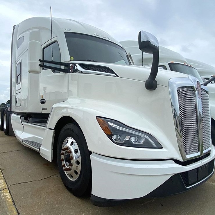 2021 KENWORTH T680