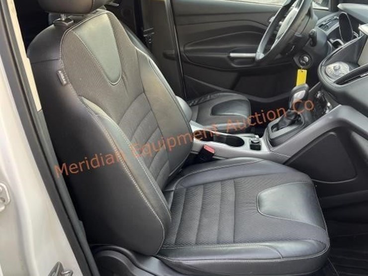 ford-escape-se-image-22