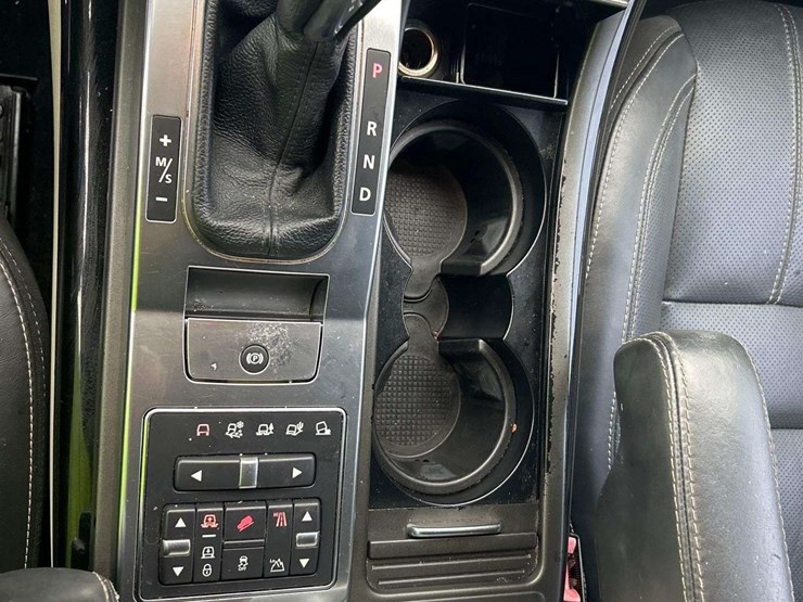 2013-land-rover-range-rover-image-16