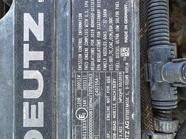 2019-genie-gth844-image-10