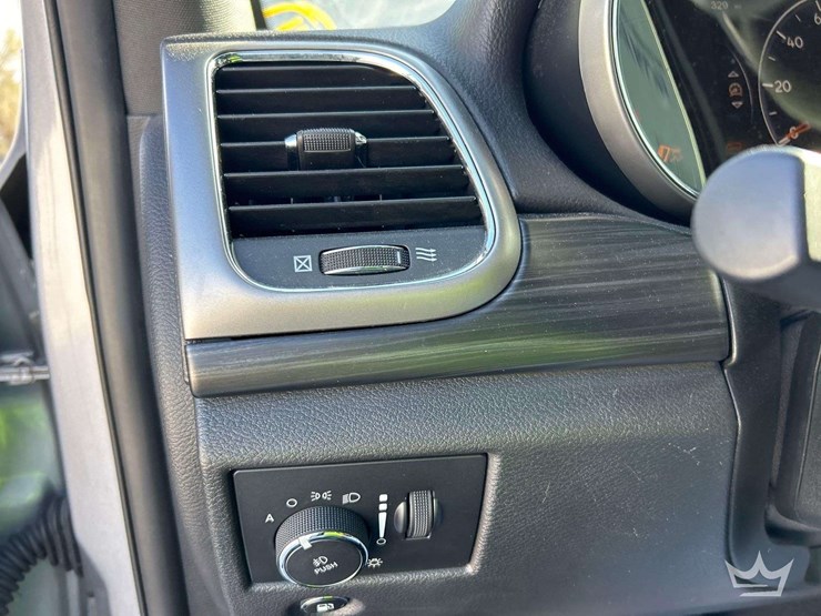 2019-jeep-grand-cherokee-image-15