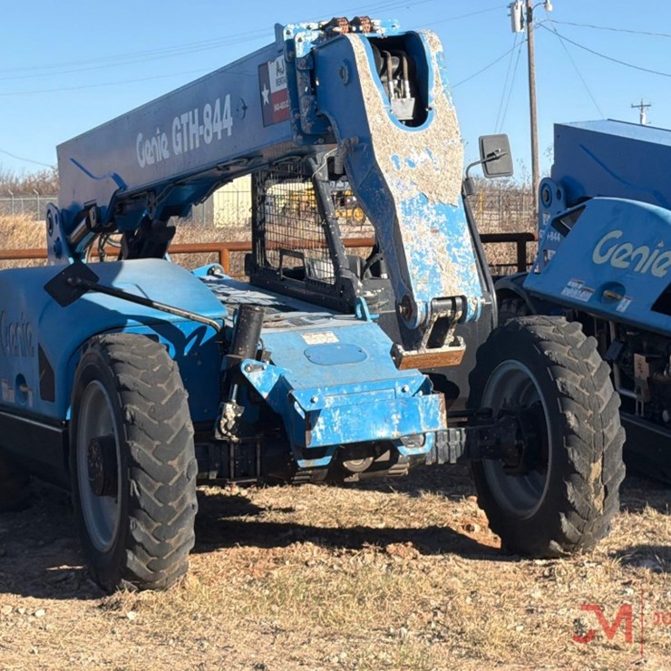 2018 GENIE GTH844