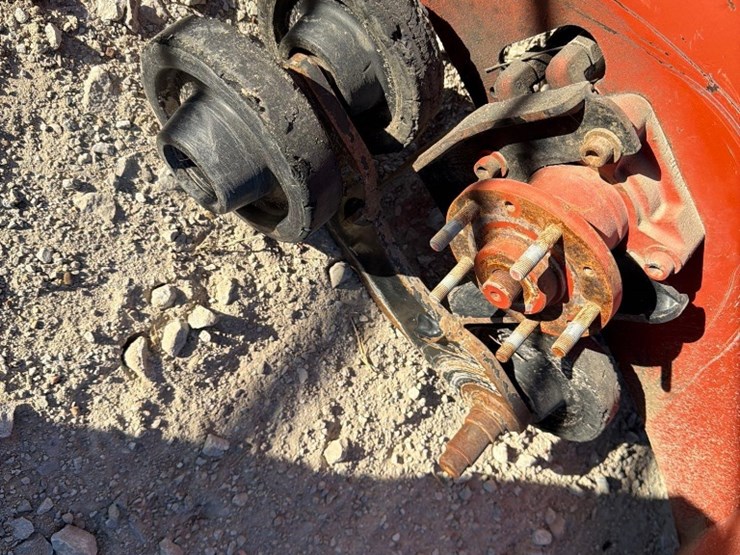 2013-ditch-witch-rt16-image-13