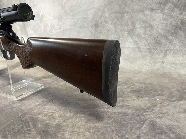 #1181-•-cz457,-17-hmr-bolt-action-rifle,-sn:-d064994,-(neenah,-wi)-image-11