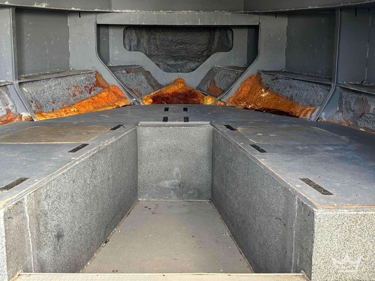 2011-armstong-marine-pilot-house-boat-w/-t/a-boat-trailer-image-48