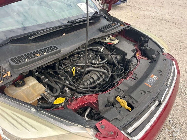 2014-ford-escape-image-8