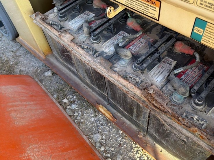 2015-jlg-3248rs-image-11