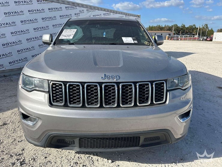 2019-jeep-grand-cherokee-image-24