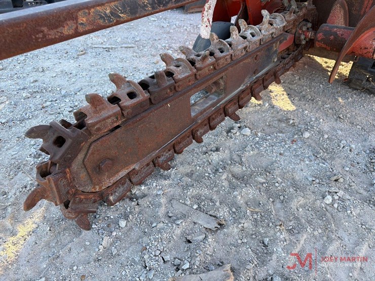 2013-ditch-witch-rt16-image-8