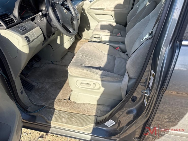 2007-honda-odyssey-image-19
