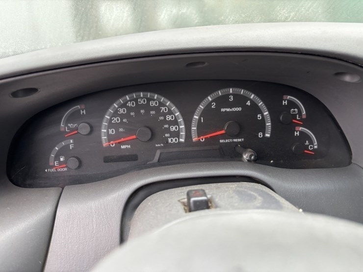 2002-ford-f150-image-30