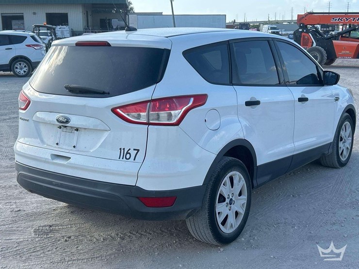 2015-ford-escape-image-3