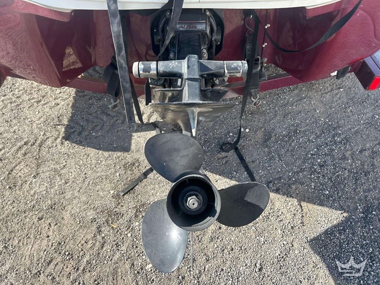 2013-tahoe-q4-boat-with-s/a-boat-trailer-image-30