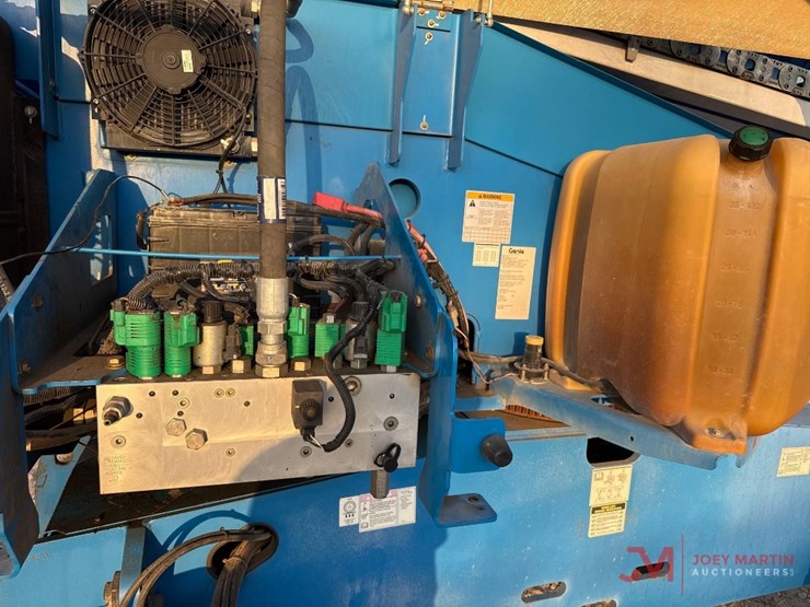 2011-genie-s65-image-7