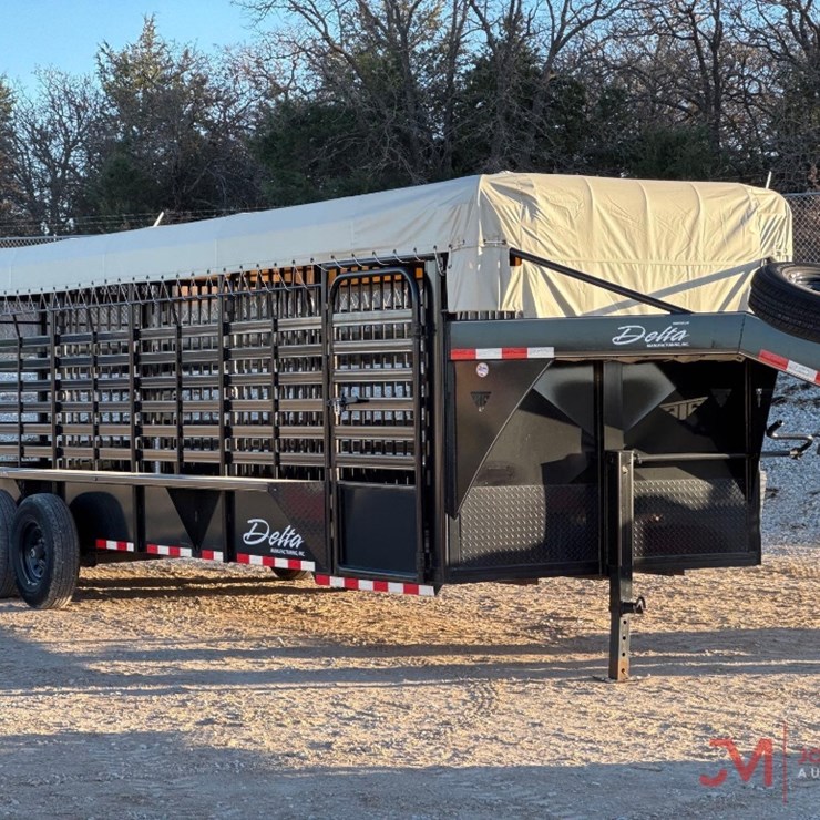 NEW 2025 DELTA 24' GOOSENECK CATTLE TRAILER