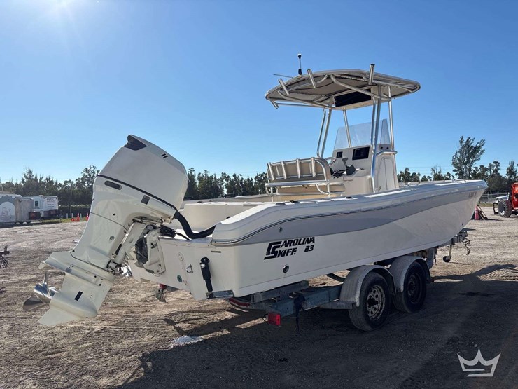 2018-23ft.-carolina-skiff-ultra-elite-boat-with-24ft.-t/a-boat-trailer-image-4