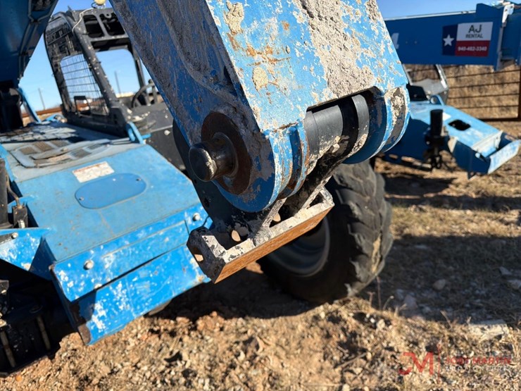 2018-genie-gth844-image-5