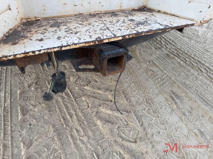 2009-ford-f250-xl-image-11