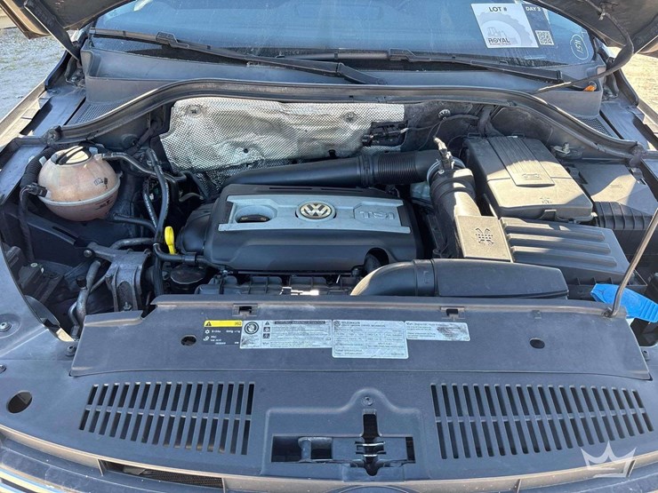 2016-volkswagen-tiguan-image-6