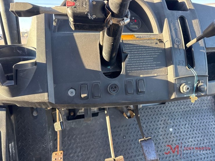 2019-ingersoll-rand-club-car-carry-all-utv-image-18