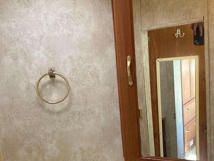 2003-coachmen-catalina-sport-220rk-class-c-motorhome-image-27