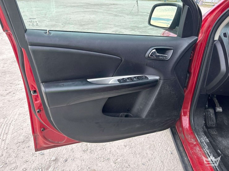 2016-dodge-journey-image-14