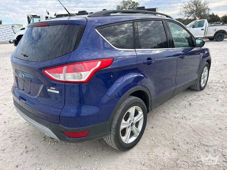 2016-ford-escape-image-3