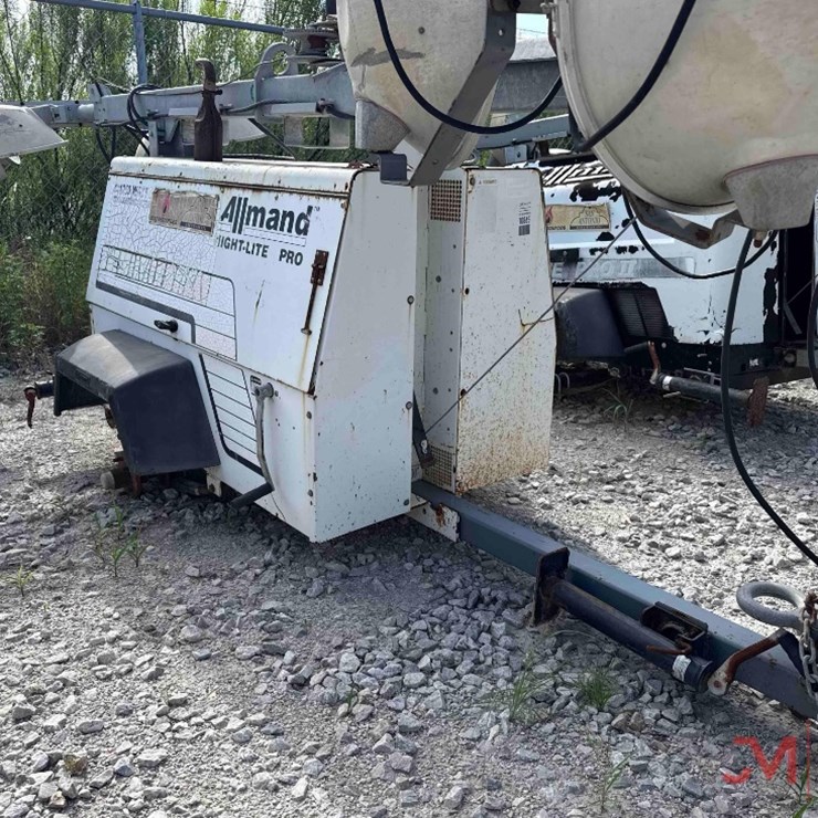 ALLMAND NITE-LITE PRO LIGHT TOWER