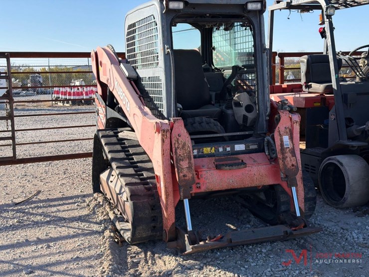 kubota-svl75-2-image-1