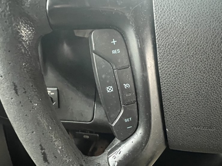 2014-chevrolet-express-paratransit-bus-image-27