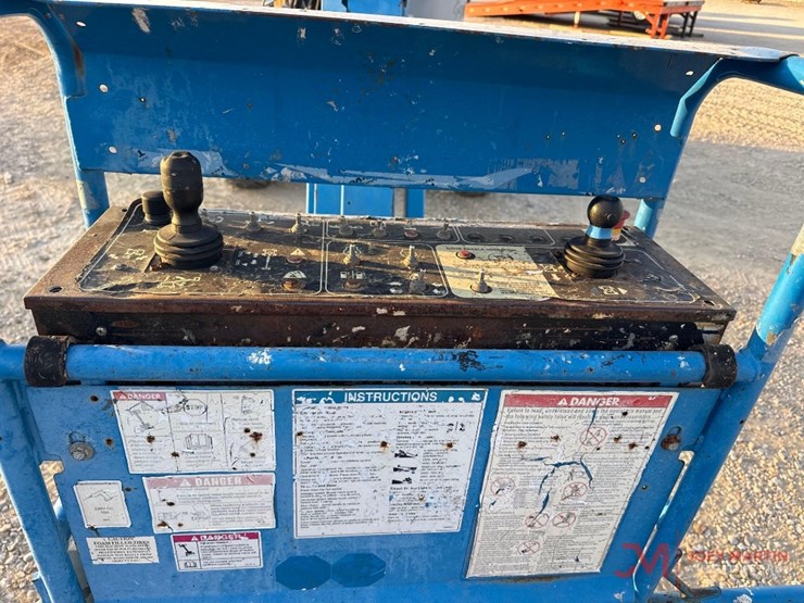 2011-genie-s65-image-11